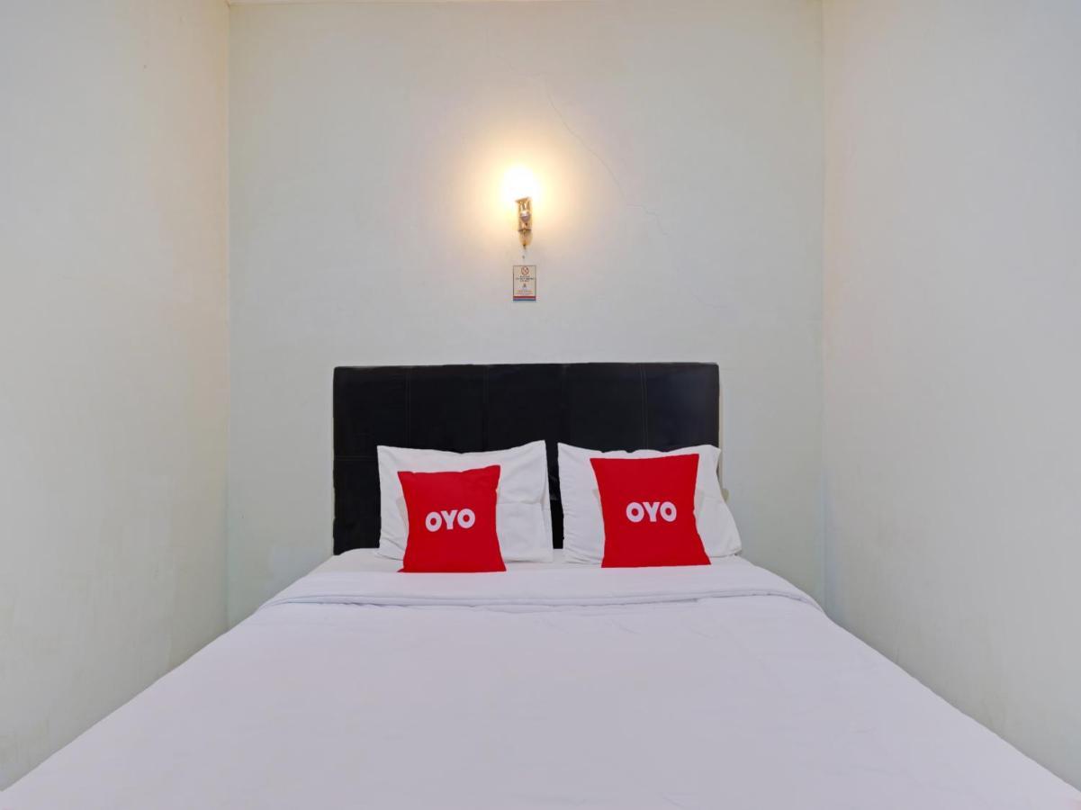 تْشيريبون Capital O 90407 Wisma Bahtera Hotel المظهر الخارجي الصورة