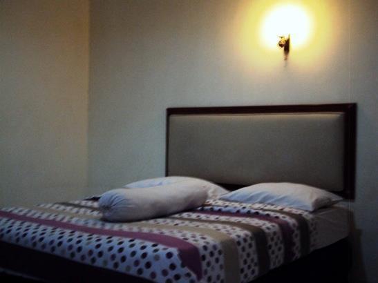 تْشيريبون Capital O 90407 Wisma Bahtera Hotel المظهر الخارجي الصورة